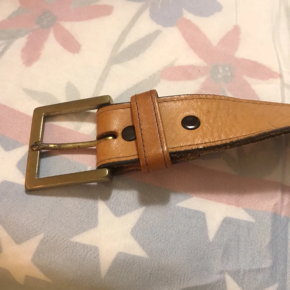 Vintage BRAXTON Brown Leather Belt Sz 30-33”/1.5” w/ solid brass buckle 36.25” L